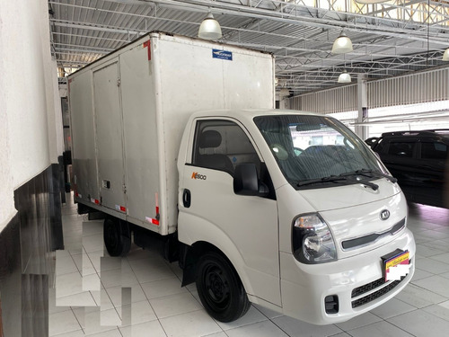 Imagem 2 de 13 de Kia/bongo Uk 2500 - Hd Sc - 2015 - Branco - Único Dono