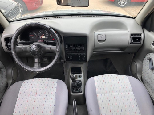 Imagem 8 de 9 de Volkswagen Gol 1.0 16v Manual