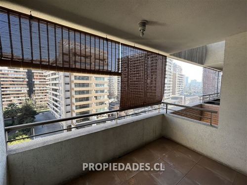 Imagen 2 de 14 de Departamento En Venta De 2 Dorm. En Las Condes