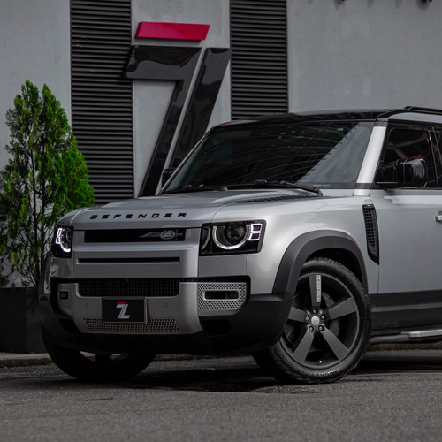 Land Rover Defender First 3.0 2021