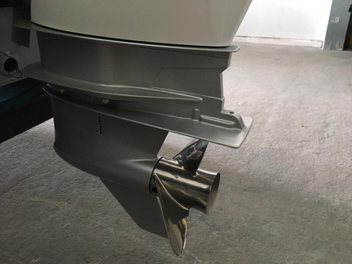 Imagem 5 de 9 de Motor Mercury 200hp Xl Branco 2021 Zero!