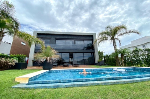 Imagem 17 de 30 de Casa À Venda Em Xangri-lá - Ca01378 - 69437034