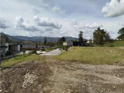 Venta Lote El Retiro Fizebad En Prestigiosa Unidad