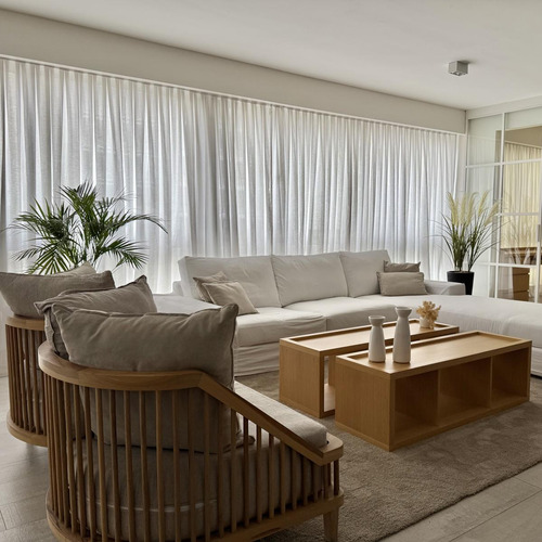 Increible 3 Ambientes Con 2 Cocheras En Pleno Recoleta