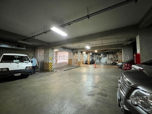 Imagen 5 de 30 de Venta De Estupendo Edificio En Prado De María / Gc 22-28408