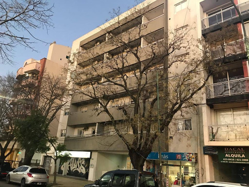 Imagen 3 de 9 de Local Comercial En Venta En La Plata