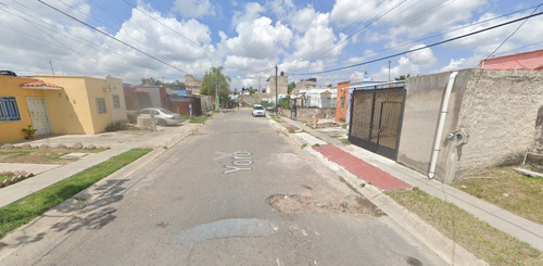 Venta De Casa, Calle Yoro Fraccionamiento Hacienda Santa Fe, Tlajomulco De Zuñiga, Jalisco, Remate Bancario-jmjc89