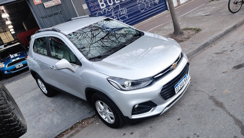 Imagen 3 de 18 de Chevrolet Tracker 2018 1.8 Ltz 140cv