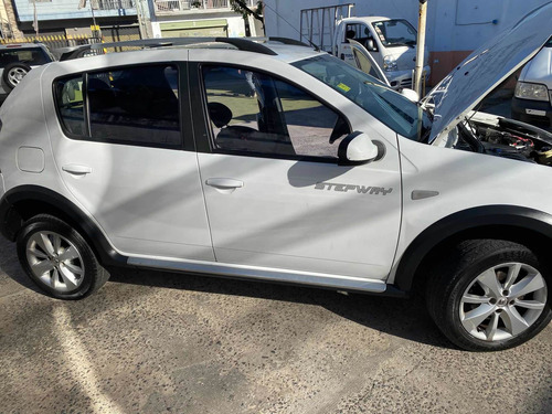 Renault Sandero 2013 1.6 Privilege Nav 105cv