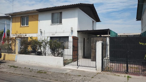 Se Vende Casa 3d+1b A Cuadras Del Metro Lo Valledor Pac