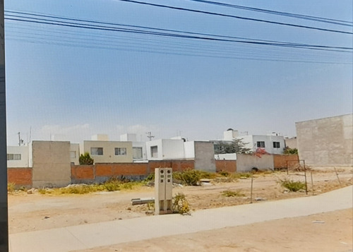 4 Terrenos Comerciales Frente A San Angel En Villa Magna
