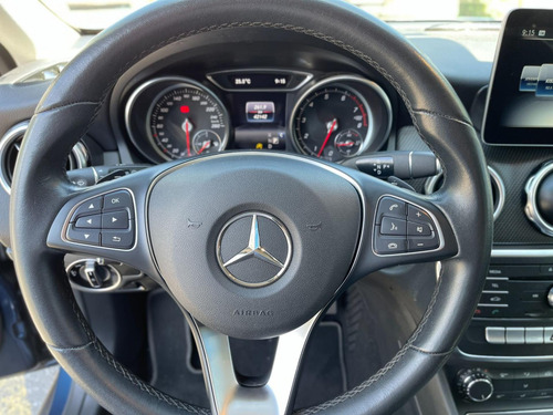 Imagem 11 de 16 de Mercedes-benz Classe Gla 1.6 Style Turbo Flex 5p