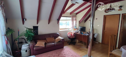 Casa En Venta De 6 Dorm. En Concepción