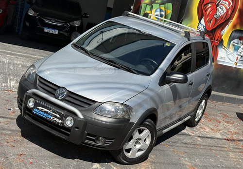 Volkswagen Crossfox 1.6 Total Flex 5p