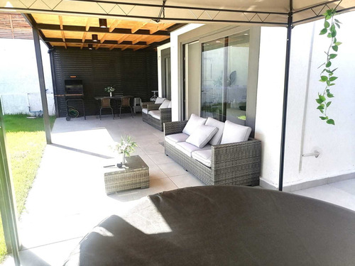 Arriendo Casa Amoblada En Alto Macul - 796 (84729)