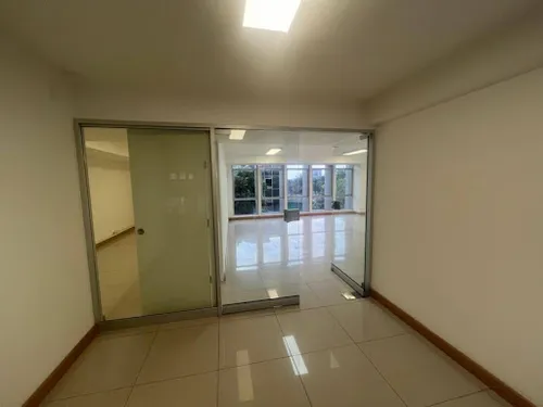 Locales En Arriendo Centro 90-72734