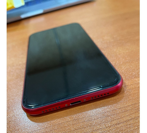 Imagen 6 de 7 de Apple iPhone 11 (64 Gb) - (product)red