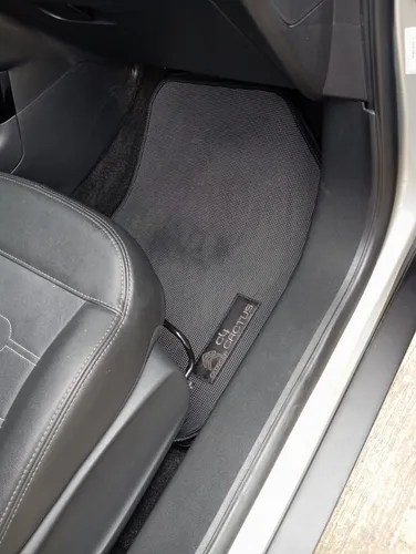 Citroën C4 Cactus 1.6 Shine Turbo Aut