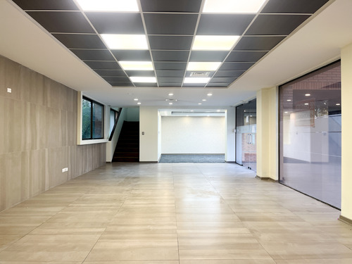 Espectacular Oficina/local Comercial, Las Condes