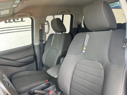 Nissan Frontier 4.0 Pro-4x V6 4x2 Mt