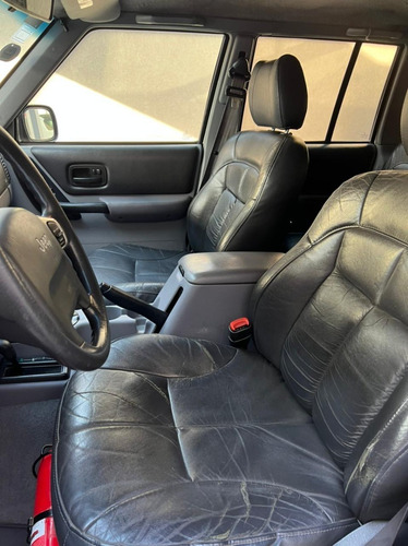 Imagen 12 de 13 de Jeep Cherokee 1999