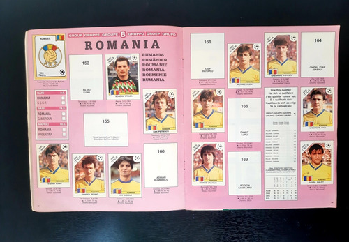 Album Italia 90 Incompleto Portada Pegada