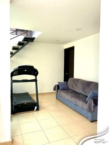 Casa En Venta, Con 4 Recámaras En Xochimilco, San Lorenzo La Cebada