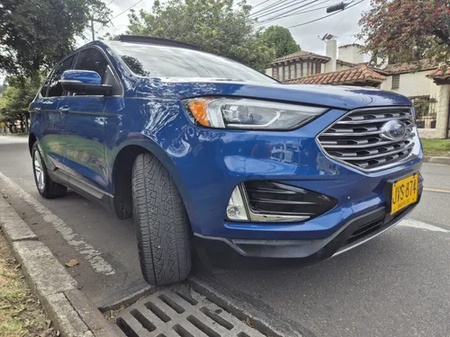 Ford Edge SEL RIDEAT TURBO