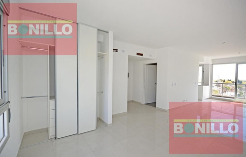 Imagen 3 de 10 de Departamento 2 Ambientes Venta Villa Pueyrredon