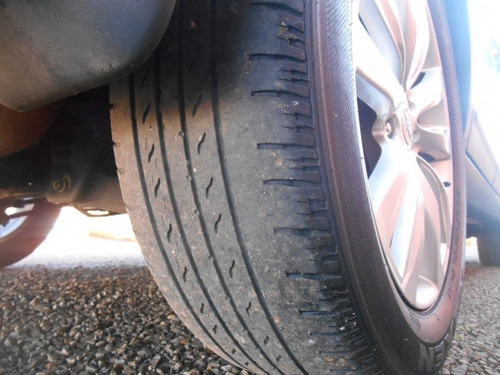 Imagem 7 de 15 de Sorento 2.4 16v 4x2 Aut.
