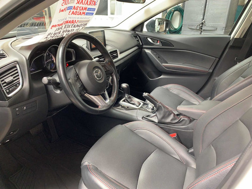 Imagen 9 de 14 de Mazda Mazda 3 Sedan 2.5 S Grand Touring Aut 2015