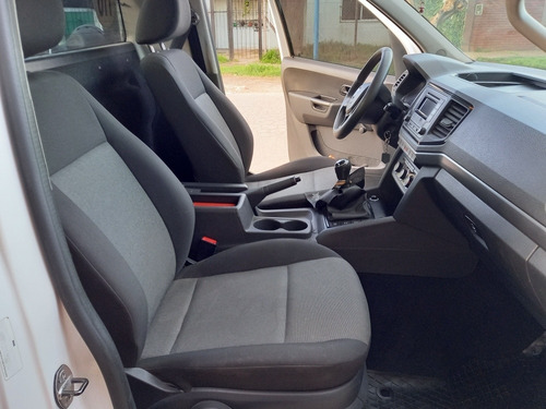 Imagen 10 de 11 de Volkswagen Amarok 2017 2.0 Cs Tdi 140cv Trendline 4x4