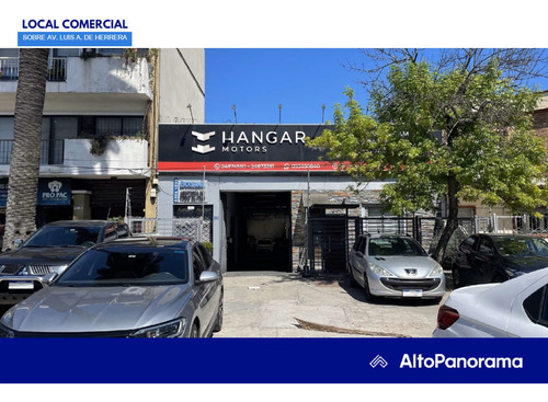 Gran Local Comercial Con Casa Sobre Av. Luis A Herrera.