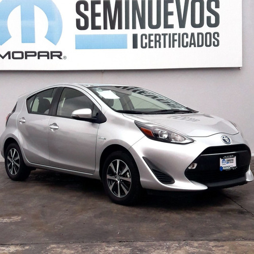 Imagen 2 de 14 de Toyota Prius 2018 1.5 Prius C At