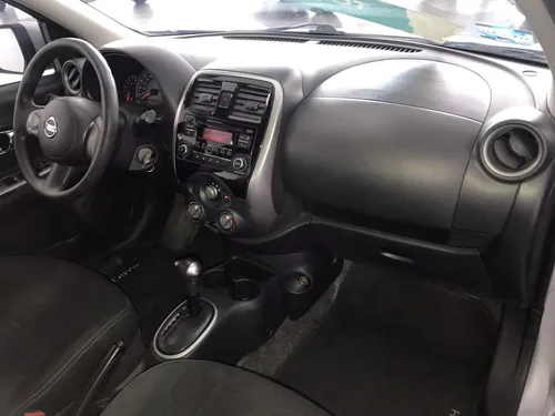 Nissan March 1.6 Advance At