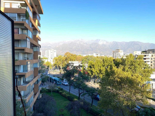 Oportuno Fco Bilbao, Lyon, Plaza La Alcaldesa