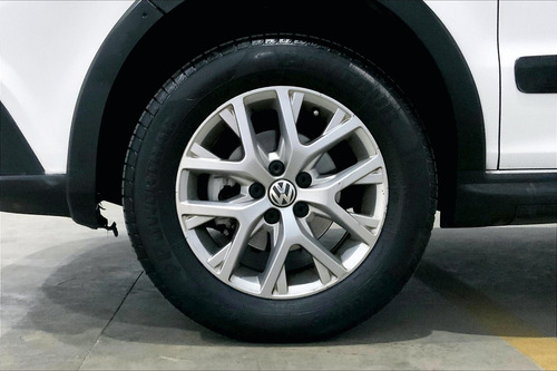 Imagen 9 de 25 de Volkswagen Crossfox Hatchback 5 Pts Hb, Tm5, A/ac, Ve, Comp