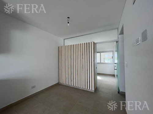 Imagen 4 de 26 de Venta De Departamento 1 Ambiente Con Balcón Y Parrilla En Quilmes (29939)