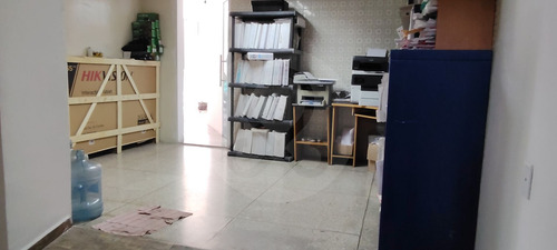 Jardines De San Mateo / Las Américas: Inmueble Productivo Con Uso De Suelo Comercial.