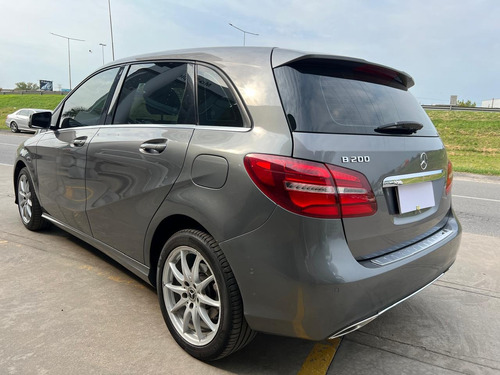 Mercedes-Benz Clase B 1.6 B200 2016 Edition 156cv