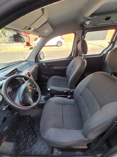 Peugeot Partner 1.4 Furgon Confort 5as
