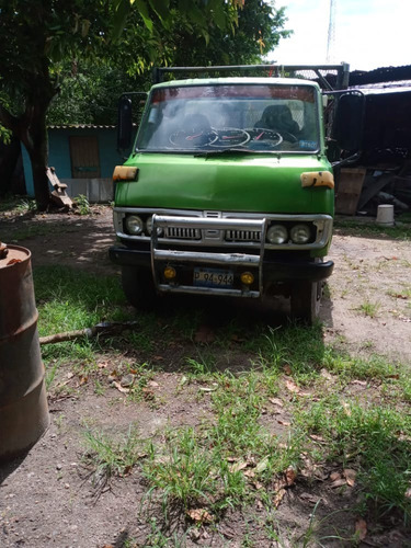 Imagen 2 de 4 de Daihatsu Dv 26 L