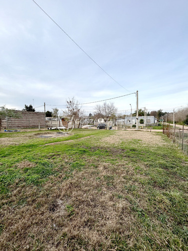 Casa Venta 2 Dormitorios Manga Amplio Terreno