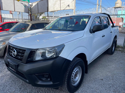 Nissan NP300 2.5 Doble Cabina S Pack Seg Mt