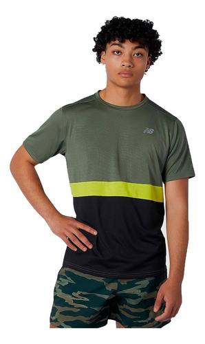 New Balance Remera Running Hombre Mc Verde Ras