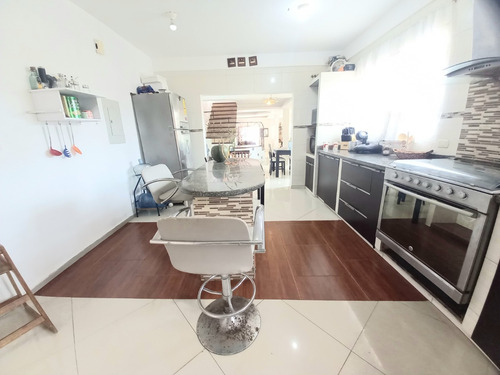 Vendo Quinta En Gavilán El Hatillo Remodelada