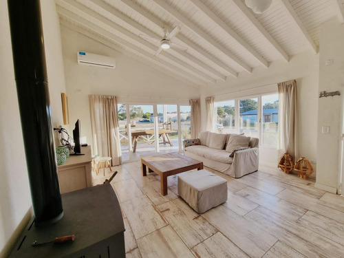 Imagen 6 de 23 de Casa En Venta Costa Esmeralda Ecuestre, A Metros De Las Canchas De Polo.