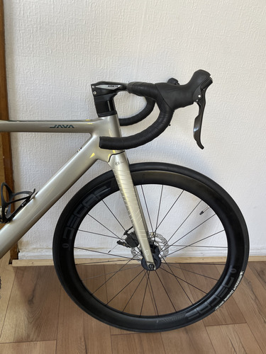Bicicleta De Ruta Java Siluro Con Transmisión Shimano 105 (Usado)