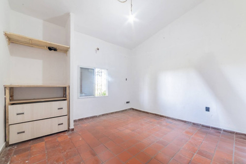 Casa 3 Dormit. Con Amplio Terreno En Bº Los Conquistadores - Sauce Viejo