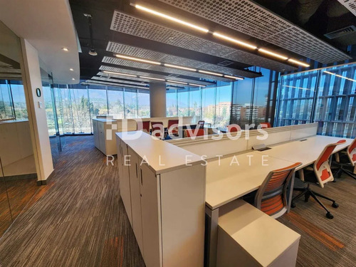 Gran Oficina Amoblada, Leed Gold, Clase A, Av. Las Condes
